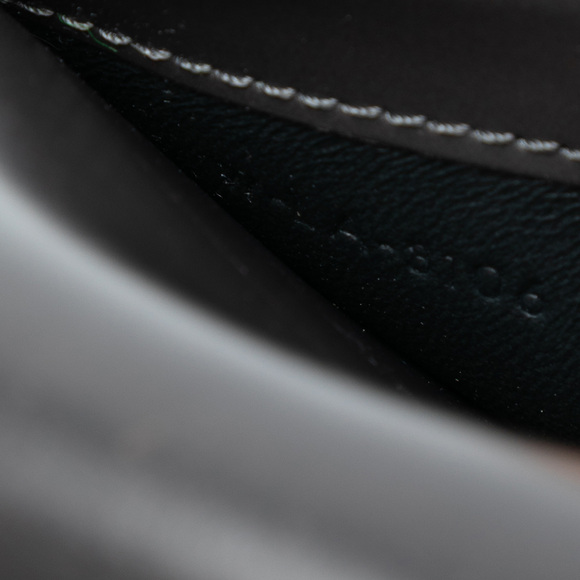 Pre-Loved Celine Small Bicolor Glazed Calfskin Trotteur Crossbody - Picture 6 of 7